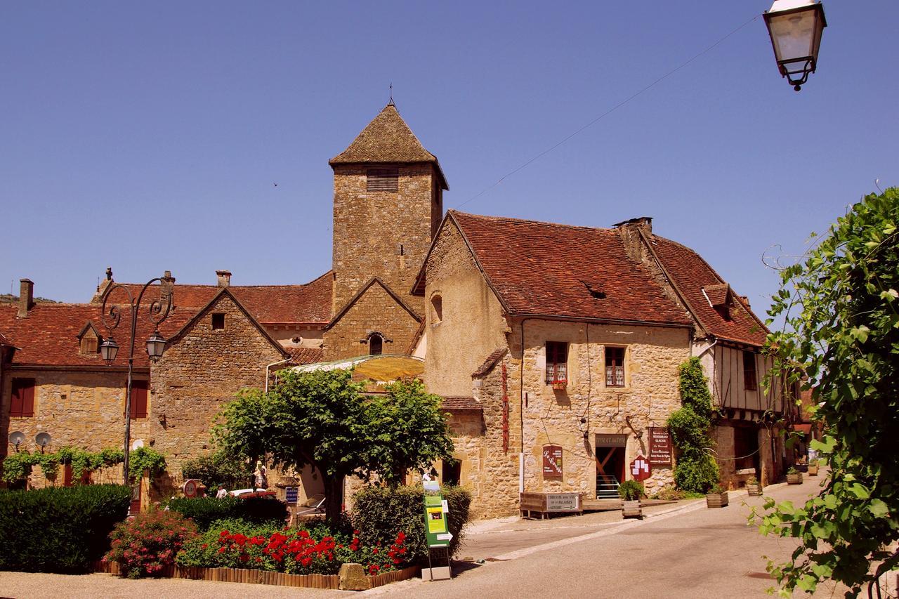 Le Lac Bleu Hotel Lacapelle-Marival Exterior foto